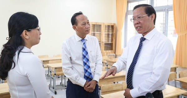 Ante la falta de escuelas, el presidente del Comité Popular de Ciudad Ho Chi Minh, Phan Van Mai, considera construir escuelas "de campo"