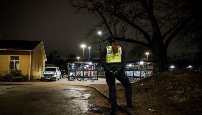 Un train suédois percute des passagers, trois morts