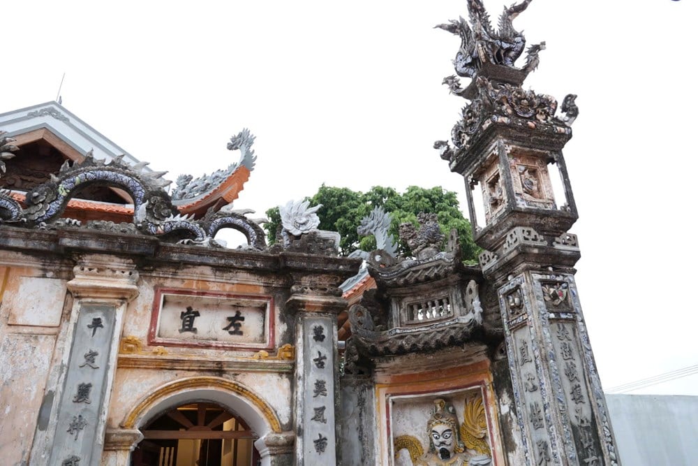 Einweihung und Übergabe des Projekts zur Restaurierung und Verschönerung des Nationaldenkmals Ho De Tempel - Foto 1