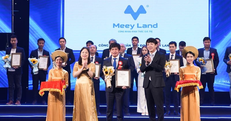 Meey Land được vinh danh tại "TOP 10 Doanh nghiệp Công nghệ số xuất sắc"