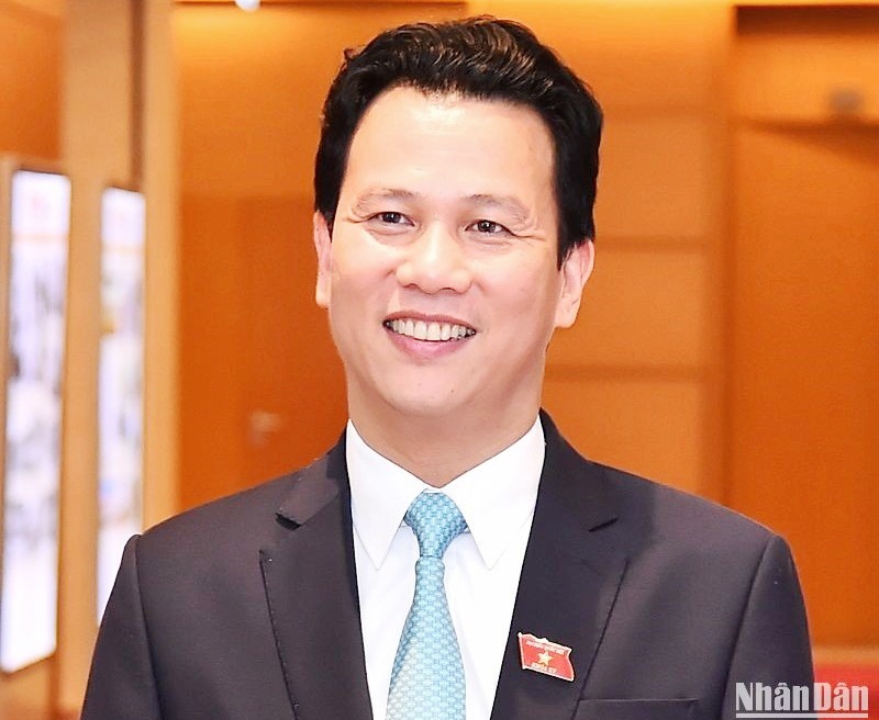 รัฐมนตรีว่าการกระทรวงทรัพยากรธรรมชาติและสิ่งแวดล้อมคนใหม่ ดัง กัวก์ คานห์ (ภาพ: THUY NGUYEN)