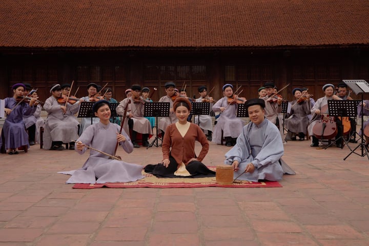 Vu Thuy Linh decidió dedicarse a la música tradicional.