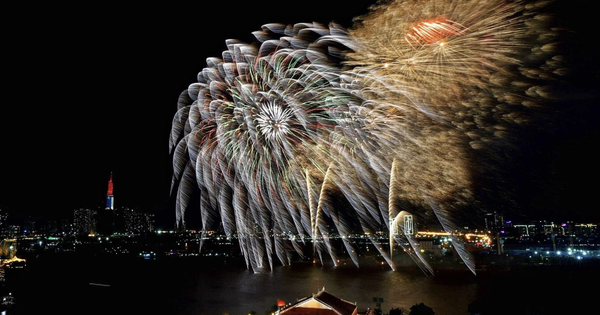 Hô Chi Minh-Ville va doubler le nombre de lieux de feux d'artifice et interdire la circulation des véhicules dans 20 rues le soir du Nouvel An.