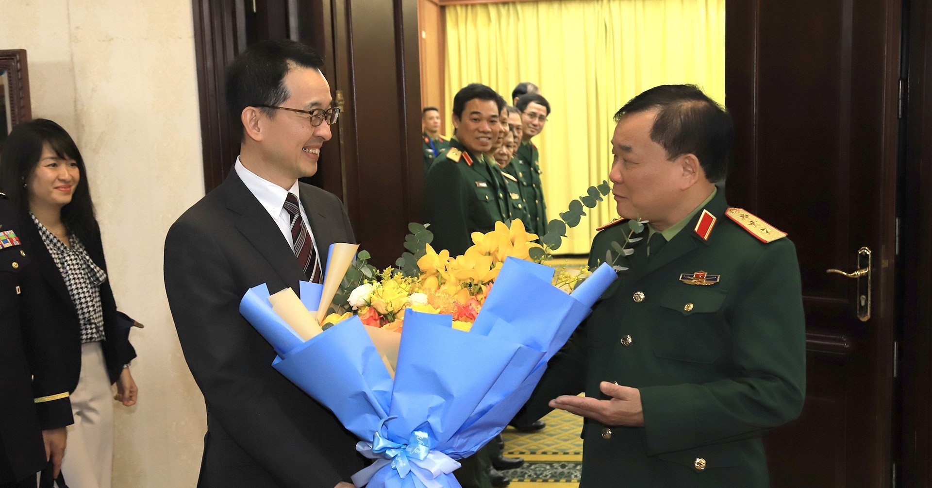 เวียดนามและญี่ปุ่นส่งเสริมความร่วมมือด้านอุตสาหกรรมป้องกันประเทศและความปลอดภัยทางไซเบอร์