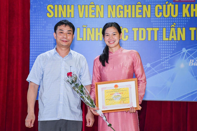 Ánh Viên truyền cảm hứng bơi lội - Ảnh 9.