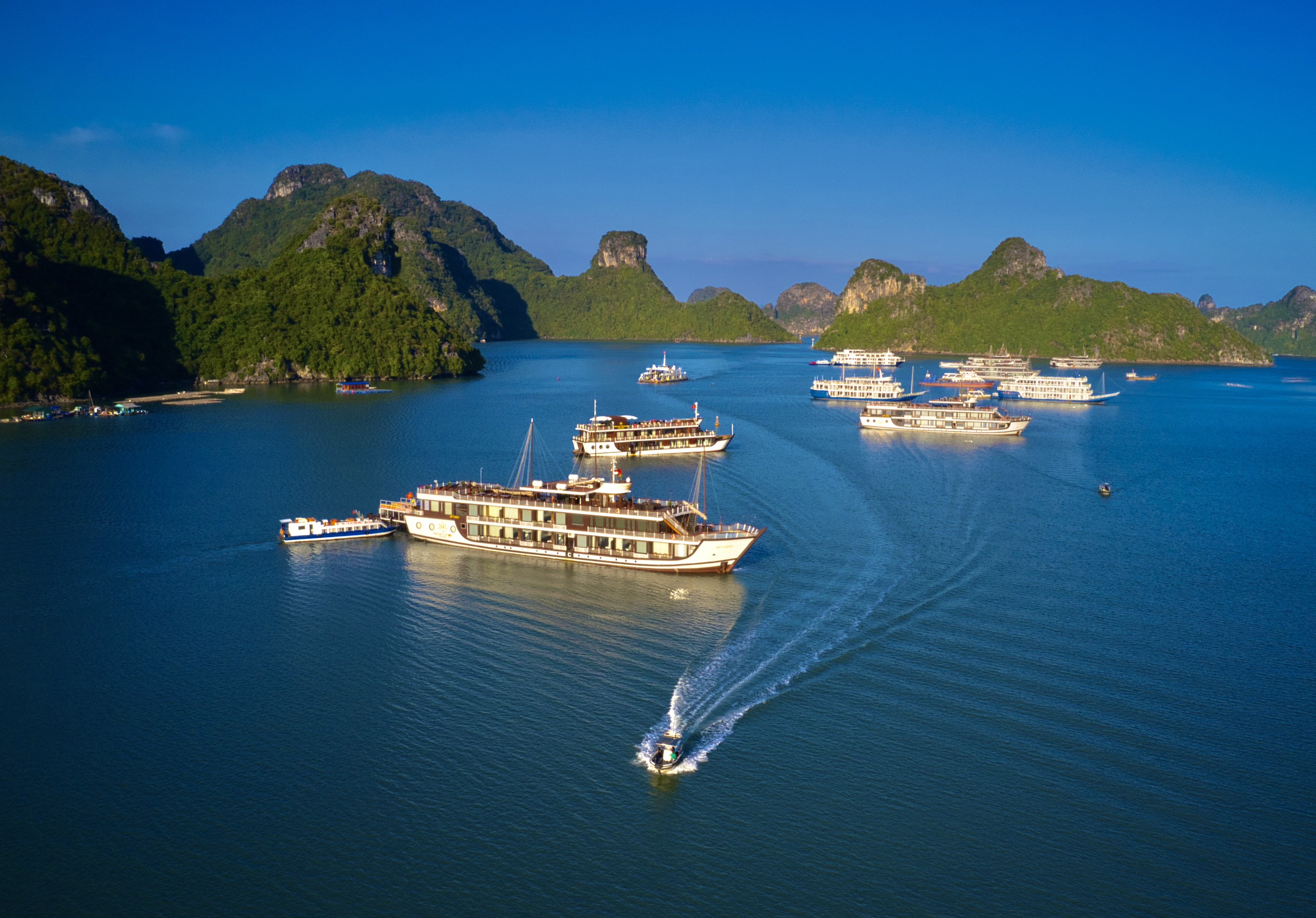 Baie d'Ha Long - Archipel de Cat Ba reconnu comme patrimoine naturel mondial