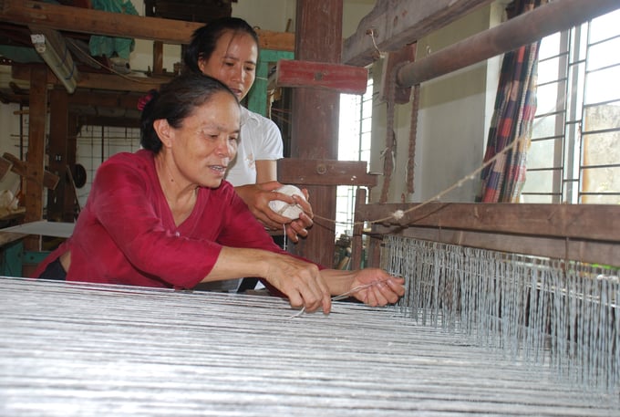 My Duc promueve productos OCOP basados ​​en pueblos artesanales tradicionales