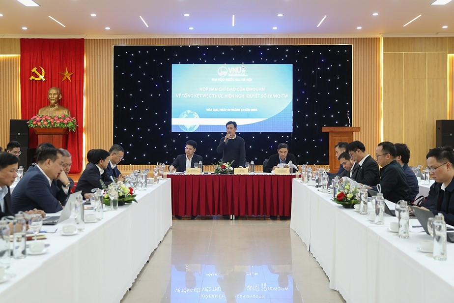 Hanoi National University plans to reduce 35 to 40% of departments and offices and 15% of staff.