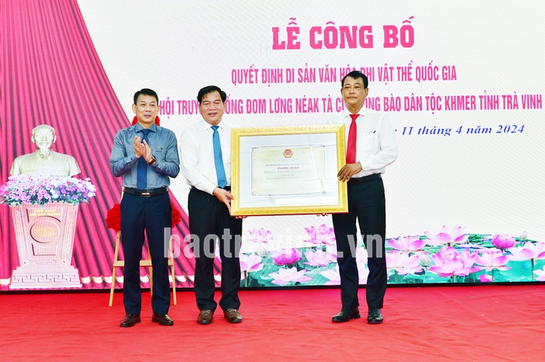 cong bo di san van hoa phi vat the quoc gia le hoi dom long neak ta hinh 1