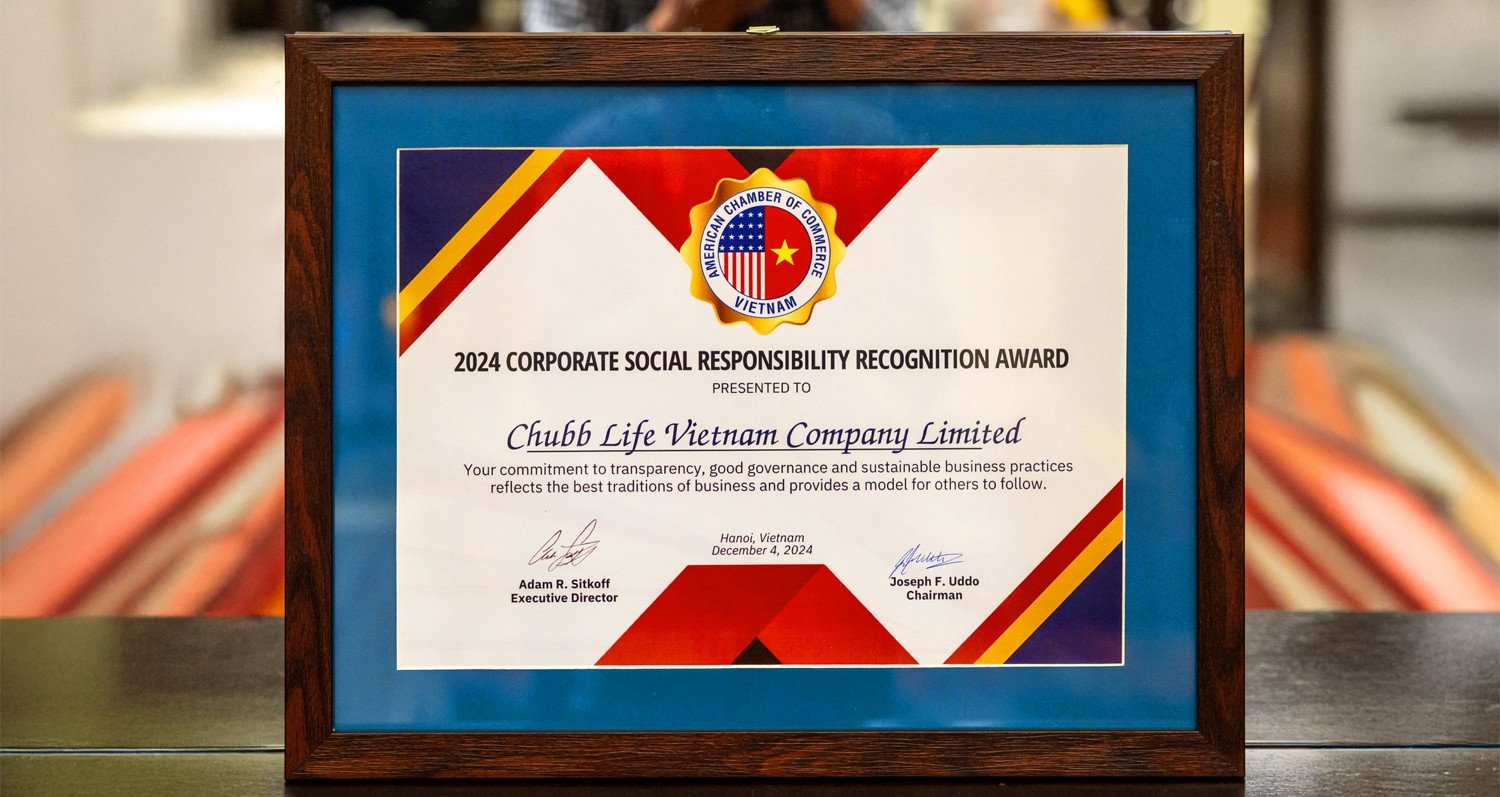 Chubb Life Vietnam recibe premio de RSE de AmCham