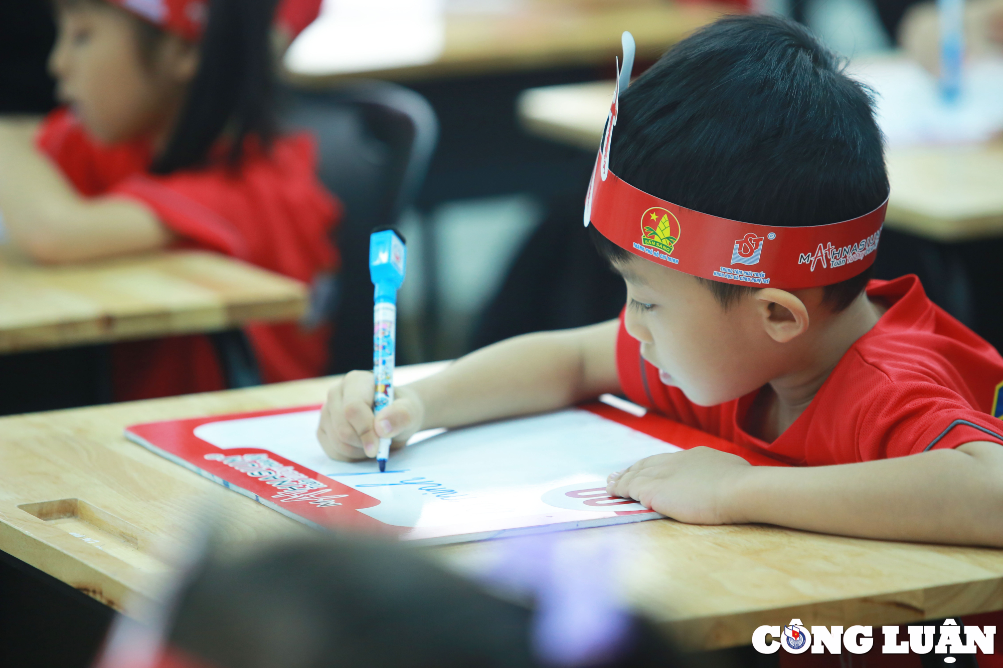 2023年数学選手権の北部決勝には174人の出場者が参加した。8月8日、写真4