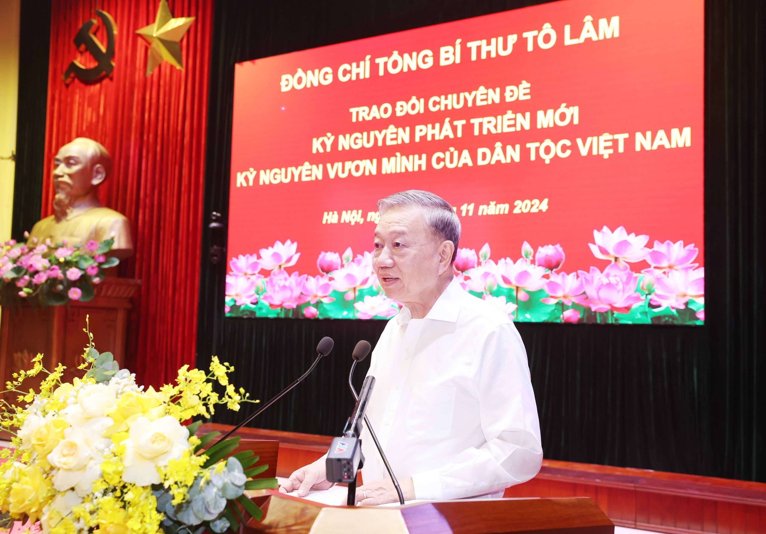 Tổng Bí thư: Thời điểm ý Đảng quyện với lòng dân bước vào kỷ nguyên mới- Ảnh 2.