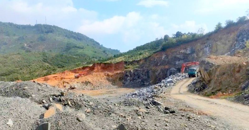 Suspend mining activities of 4 quarries in Lam Dong