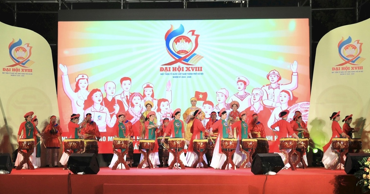 "Song of great solidarity" celebrates the success of the Hanoi City Fatherland Front Congress