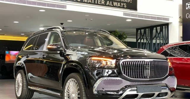 Ngân hàng rao bán xe sang Maybach 'biển đẹp'