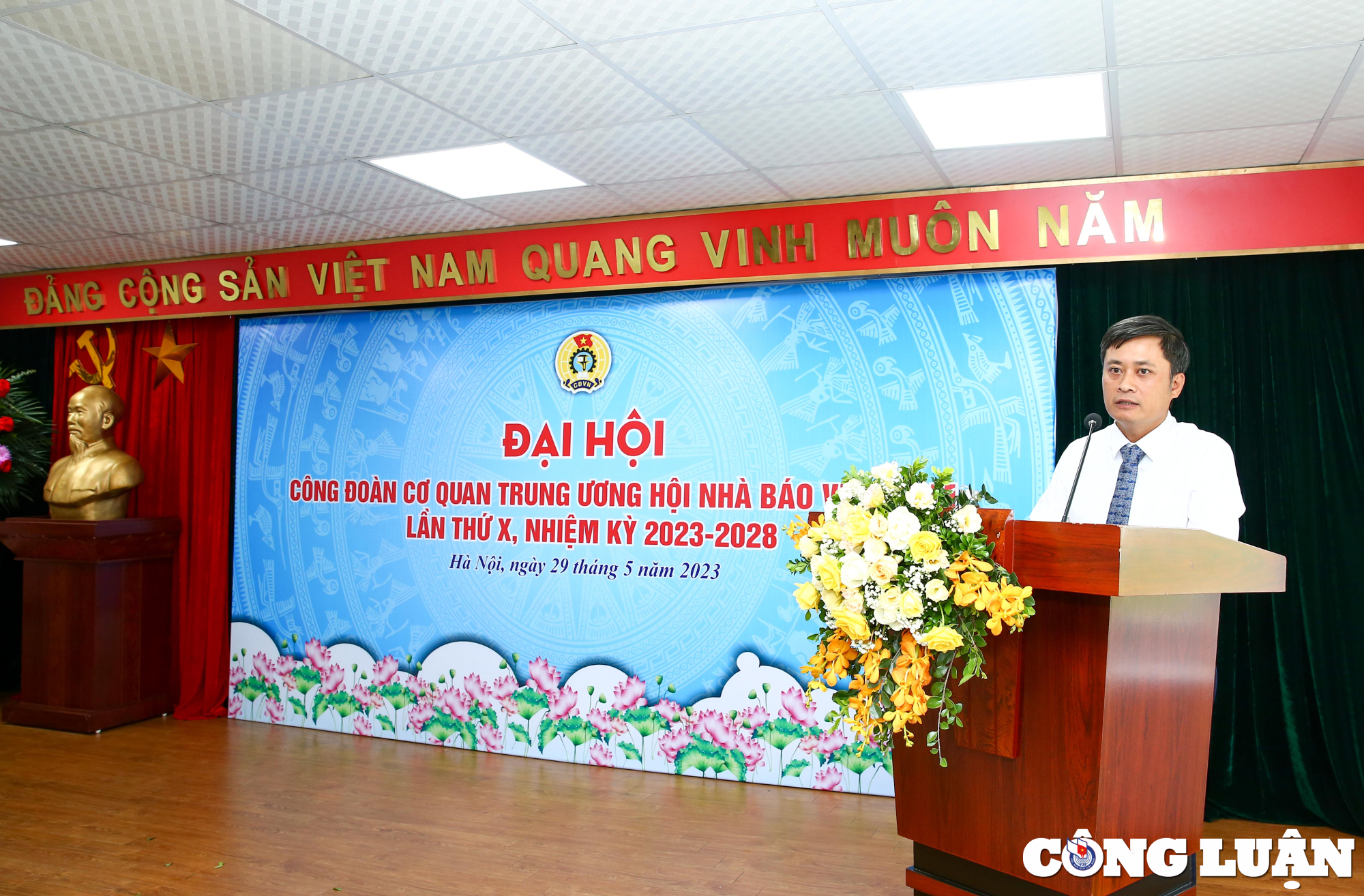 Mr. Le Tran Nguyen Huy was elected Chairman of the Central Committee of the Vietnam Journalists Association for the 2023-2028 term, photo 9