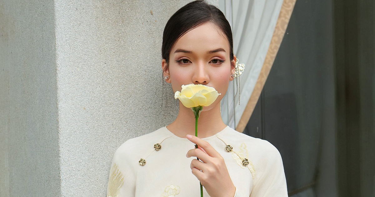 The most youthful, modern and liberal is the modernized ao dai.