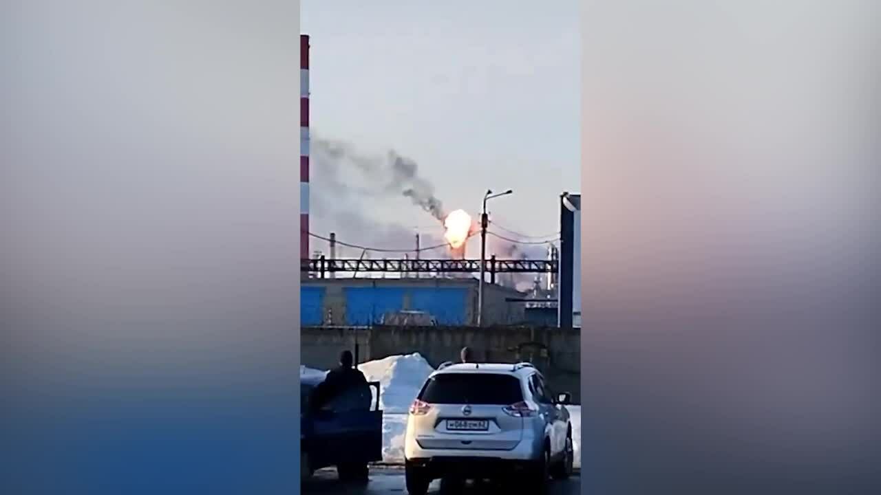 Ucrania utiliza vehículos aéreos no tripulados con inteligencia artificial para asestar un golpe mortal a la industria del petróleo y el gas de Rusia.
