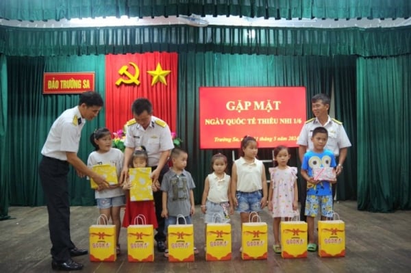 Día del Niño para los niños de las zonas costeras