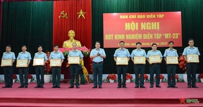 Rút kinh nghiệm diễn tập cho các đơn vị khu vực miền Trung