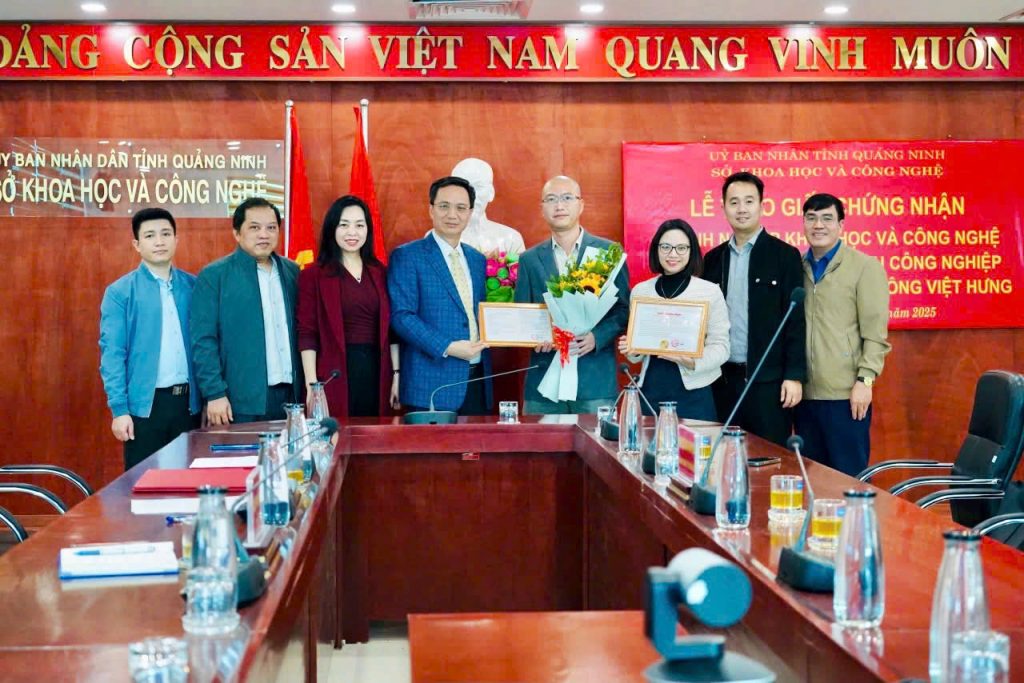 บริษัท Thanh Cong Viet Hung Industrial Park Complex ได้รับใบรับรองวิสาหกิจวิทยาศาสตร์และเทคโนโลยี