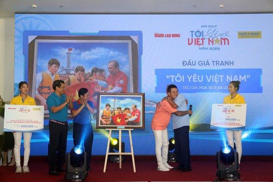 Giải Golf Tôi yêu Việt Nam: Ca sĩ Tuấn Hưng đấu giá thành công bức tranh 300 triệu đồng - Ảnh 4.