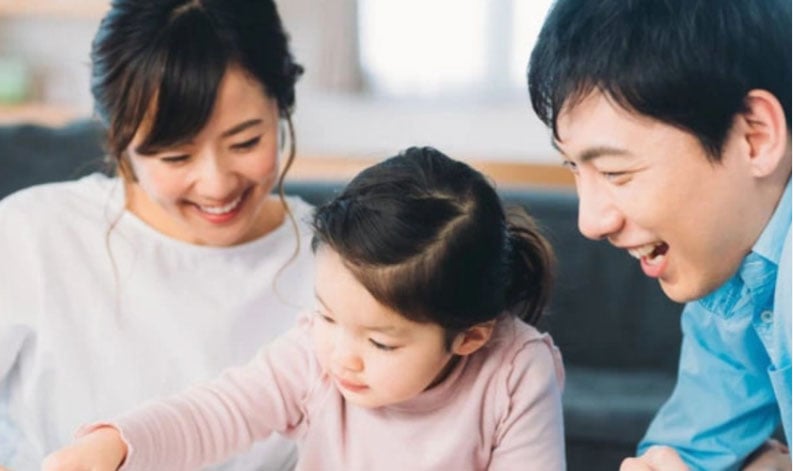 Những đứa trẻ hạnh phúc bao giờ cha mẹ chúng cũng xuất hiện 7 đặc điểm - Ảnh 3.