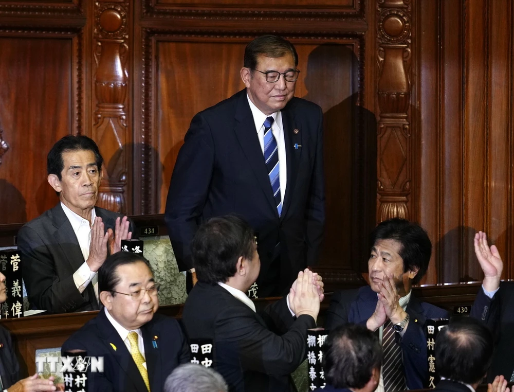 2024년 10월 1일 도쿄에서 열린 중의원 본회의에서 자민당(LDP) 이시바 시게루 총재가 일본 총리로 선출되었습니다. (사진: 교도통신/VNA)