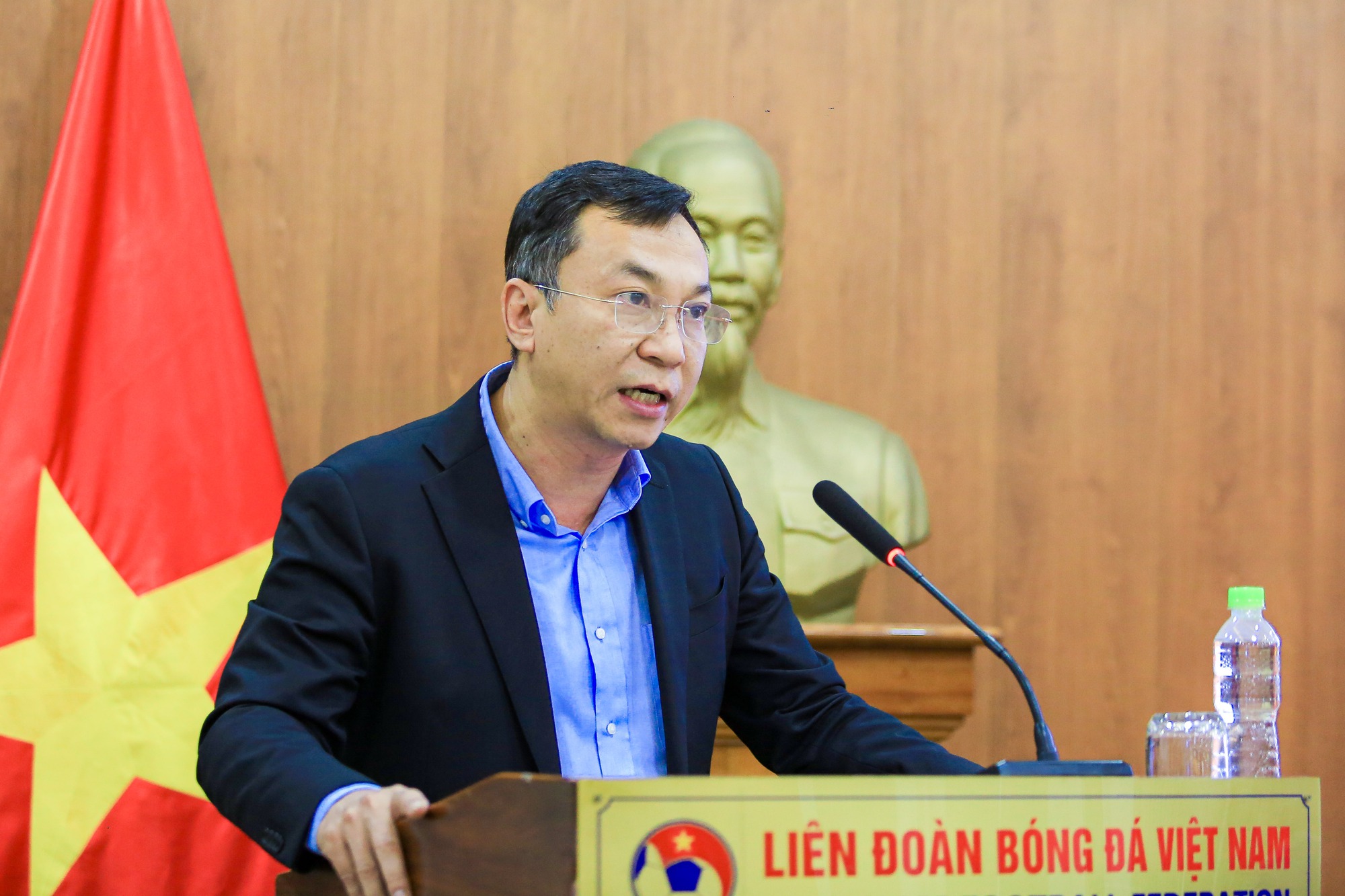 Đội tuyển bóng đá nữ nhận 5,6 tỉ đồng sau kỳ tích 4 lần liên tiếp vô địch SEA Games - Ảnh 6.