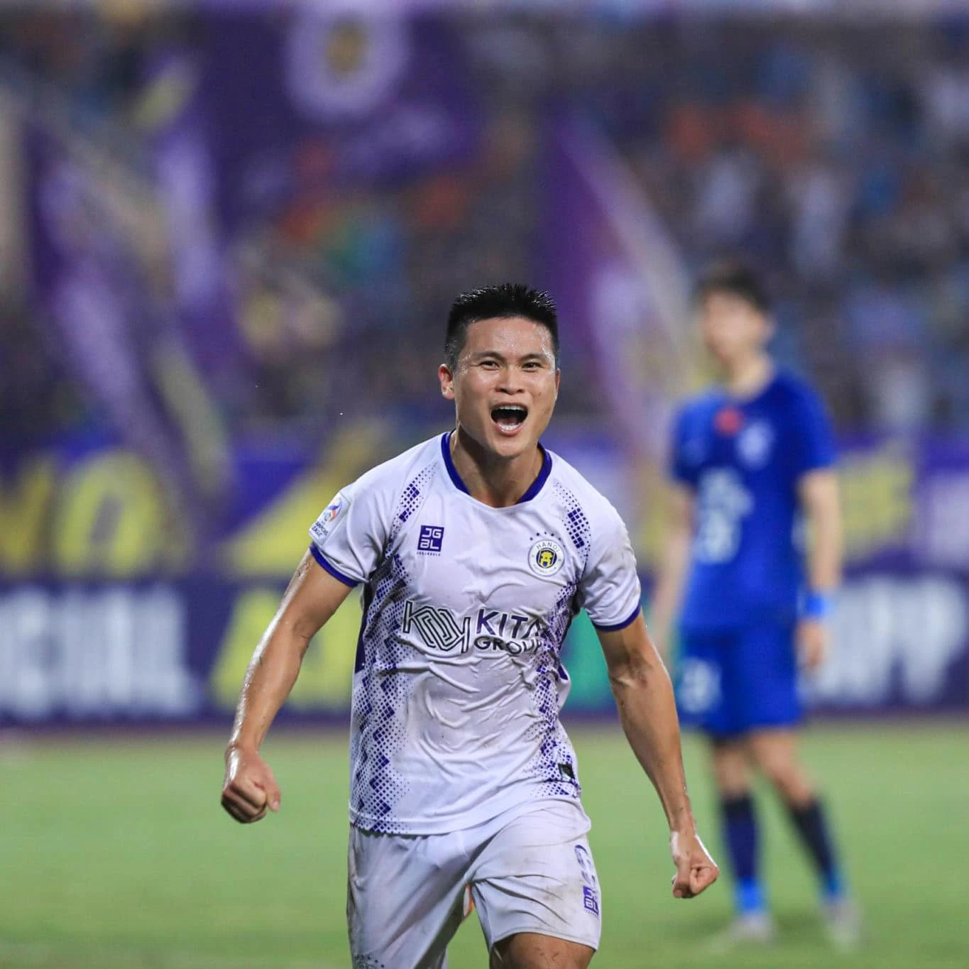 Tuấn Hải sánh ngang thành tích ghi bàn với Ronaldo ở AFC Champions League - Ảnh 2.