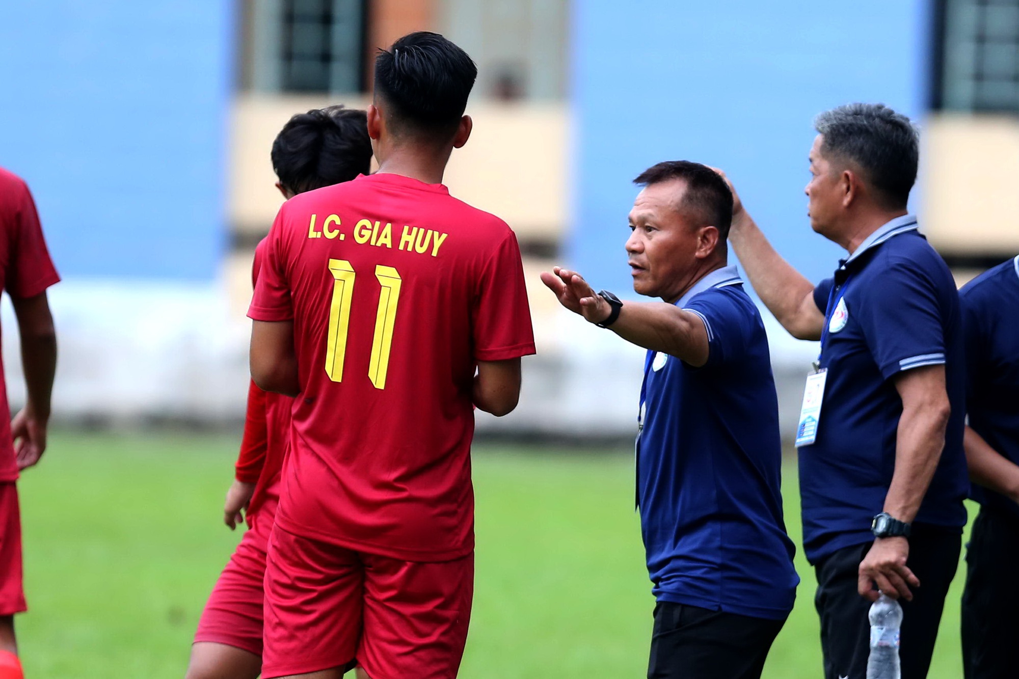 "Maradona Việt Nam" cầm quân lần đầu tại vòng chung kết U.21: Truân chuyên Lư Đình Tuấn - Ảnh 5.