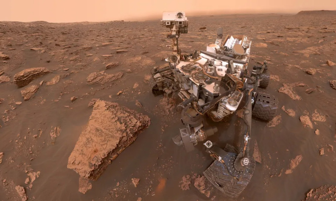 Robot Curiosity của NASA chụp ảnh selfie trên sao Hỏa. Ảnh: NASA/JPL-Caltech