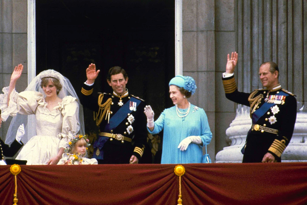 Hơn 70 năm từ thái tử đến lễ đăng quang của Vua Charles III - Ảnh 11.
