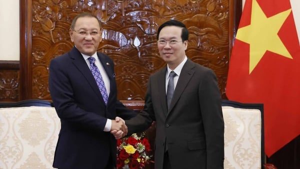 Le président Vo Van Thuong a reçu l'ambassadeur du Kazakhstan pour lui faire ses adieux, mettant ainsi fin à son mandat au Vietnam.