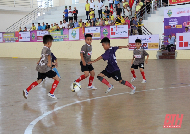 Garantizar las condiciones para la organización del II Torneo de Fútbol Infantil de la Copa de Periódicos Thanh Hoa - 2023