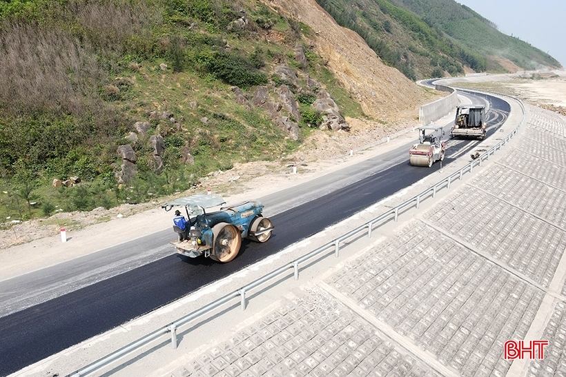 Fast 59 Milliarden VND für Straßenwartung und -reparatur in Ha Tinh