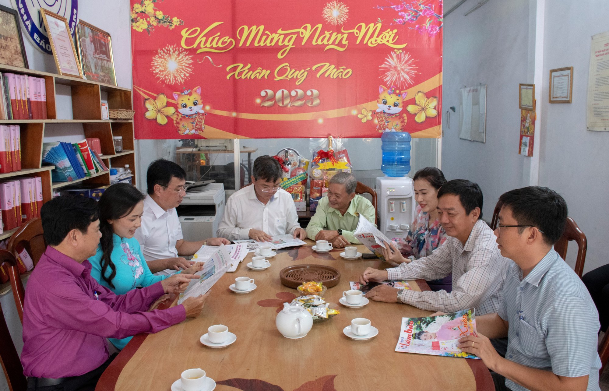 rencontre avec le journaliste de la province de Kien Giang, l'esprit de transformation numérique dans les activités de réunion, photo 1