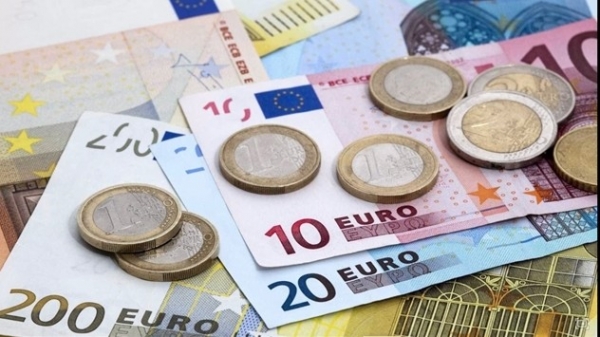 Le dollar américain devrait augmenter, l'euro devrait continuer à s'affaiblir