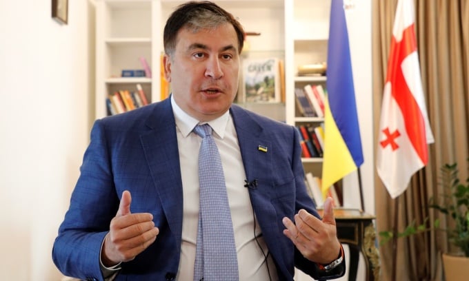 L'ancien président géorgien Mikheïl Saakachvili donne une interview à son domicile dans la banlieue de Kiev, en Ukraine, en 2020. Photo : Reuters