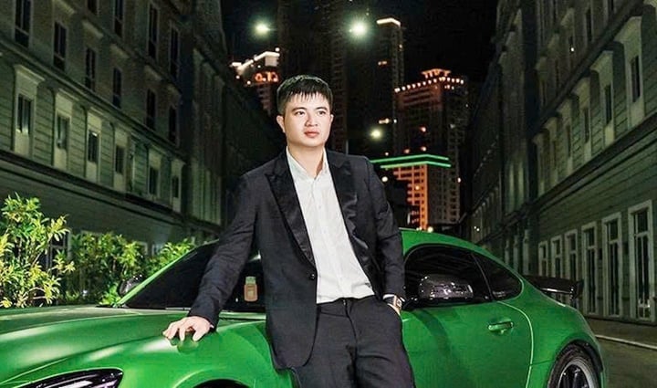 Tiktoker Mr Pips (Pho Duc Nam) is famous for his videos posting about his luxurious life and teaching how to make money, with hundreds of thousands of followers on TikTok and YouTube.