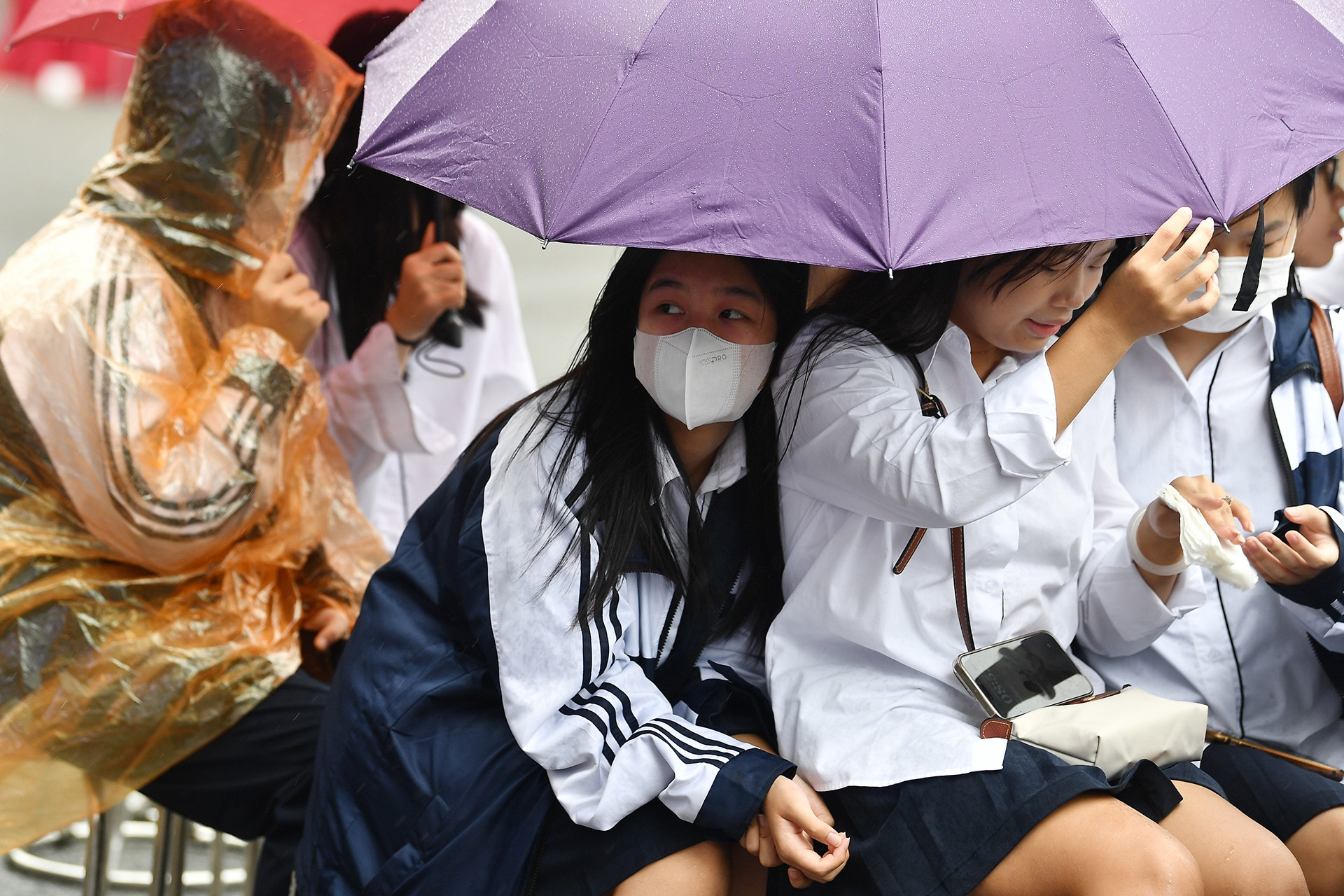 สภาพอากาศฮานอย 3 วันข้างหน้า อากาศเย็นแผ่กระจายทั่วภูมิภาค ฝนตกหนัก