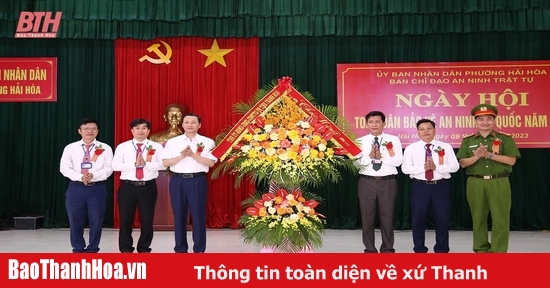 Chủ tịch UBND tỉnh Đỗ Minh Tuấn dự “Ngày hội toàn dân bảo vệ an ninh Tổ quốc” năm 2023 tại phường Hải Hòa