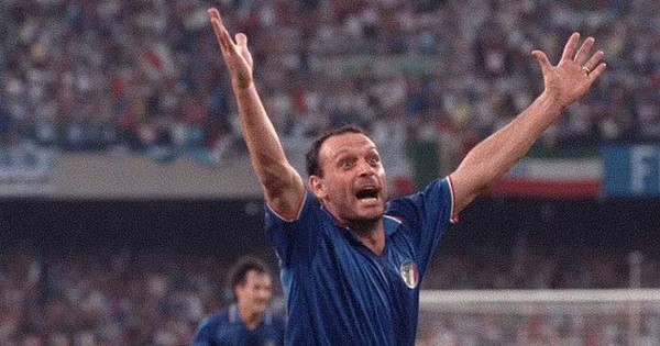 Ngôi sao World Cup 1990 Salvatore Schillaci qua đời, cả nước Ý thương tiếc