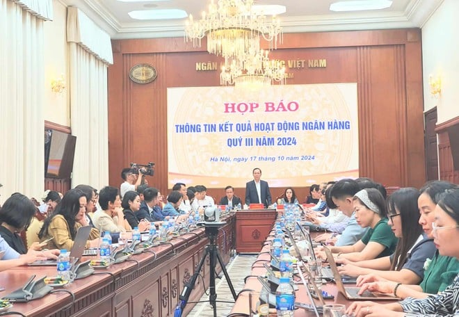 Quang cảnh họp báo tại Ngân hàng Nhà nước