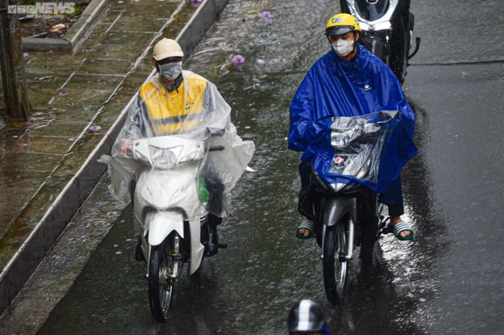 Heavy rain news in the North from the evening of June 24 and weather forecast for the next 10 days - 1