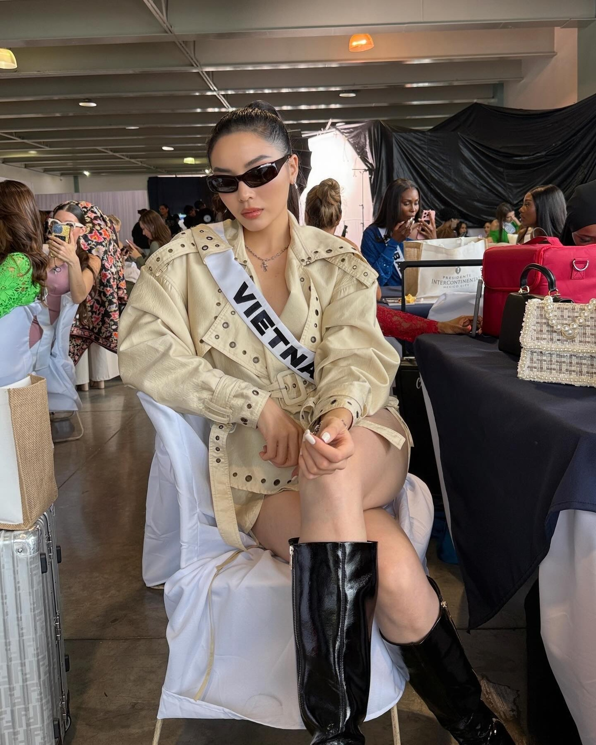 Hoa hậu Kỳ Duyên đem 72 bộ đồ, biến hóa đa dạng ở Miss Universe 2024 - 8