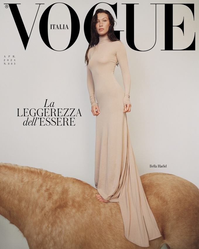 La beauté sur la couverture d'avril du magazine de mode. Photo : Instagram Vogue Italie