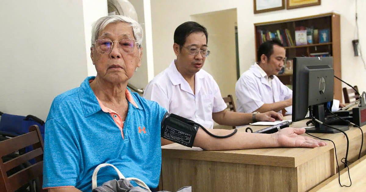 Nguyen Trai Hospital established a department to protect the health of Ho Chi Minh City officials.