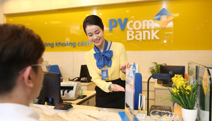 PVcomBank cung cấp gói giải pháp tài chính toàn diện cho khách hàng hưởng an sinh xã hội