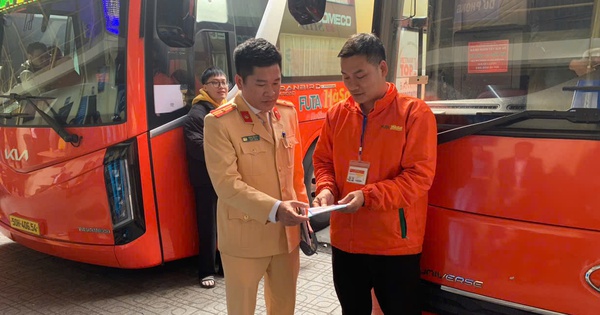 สถานีขนส่งฮานอยเปิดบริการช่วงพีคช่วงตรุษจีน